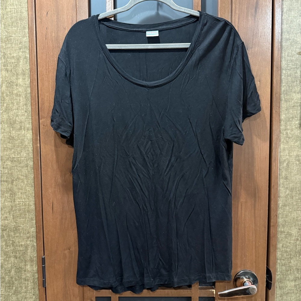 EUC Ripskirt Hawaii Simple Tee XXL